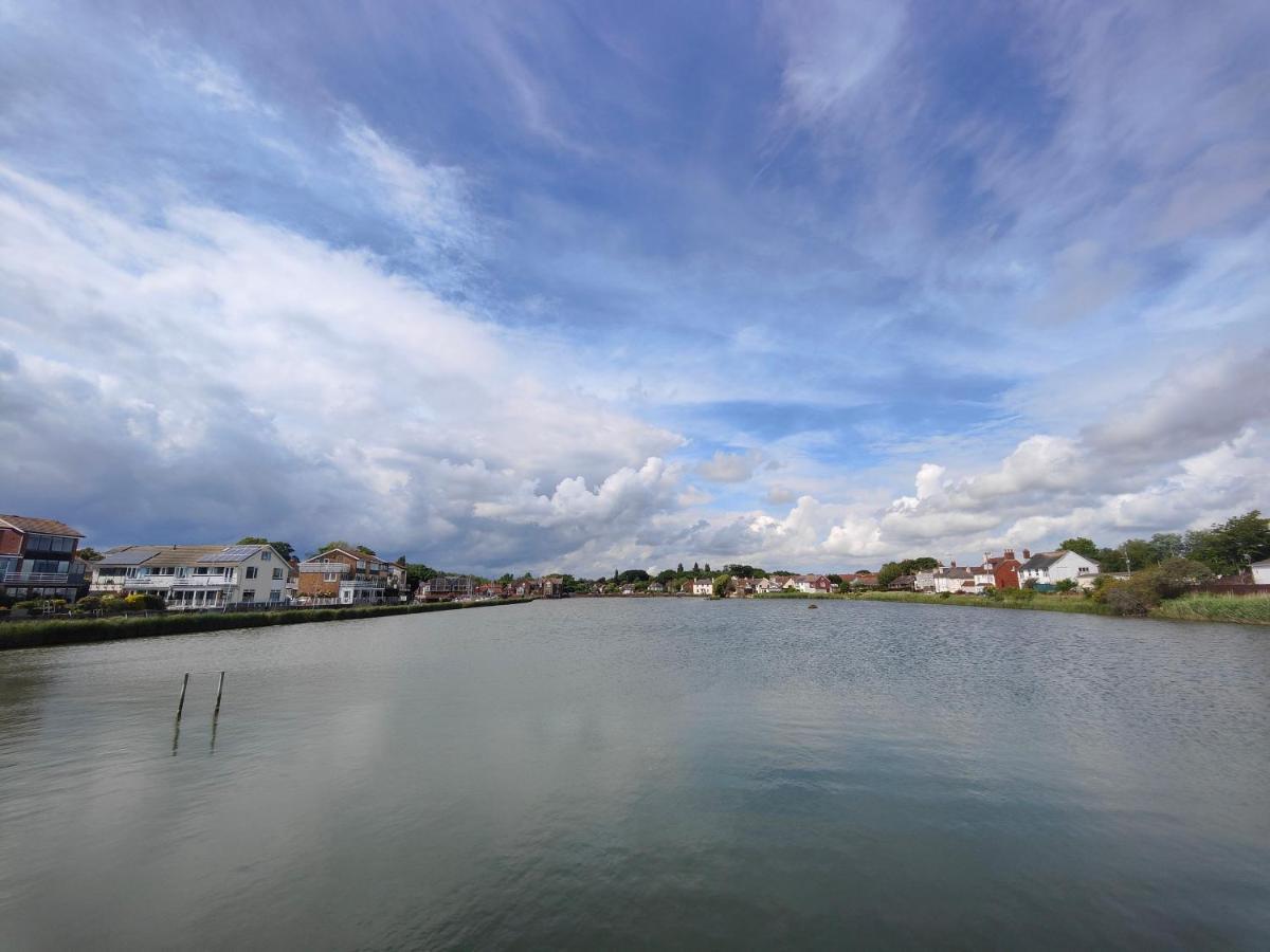 Frankland - Emsworth Harbour 3 Bedroom House ภายนอก รูปภาพ